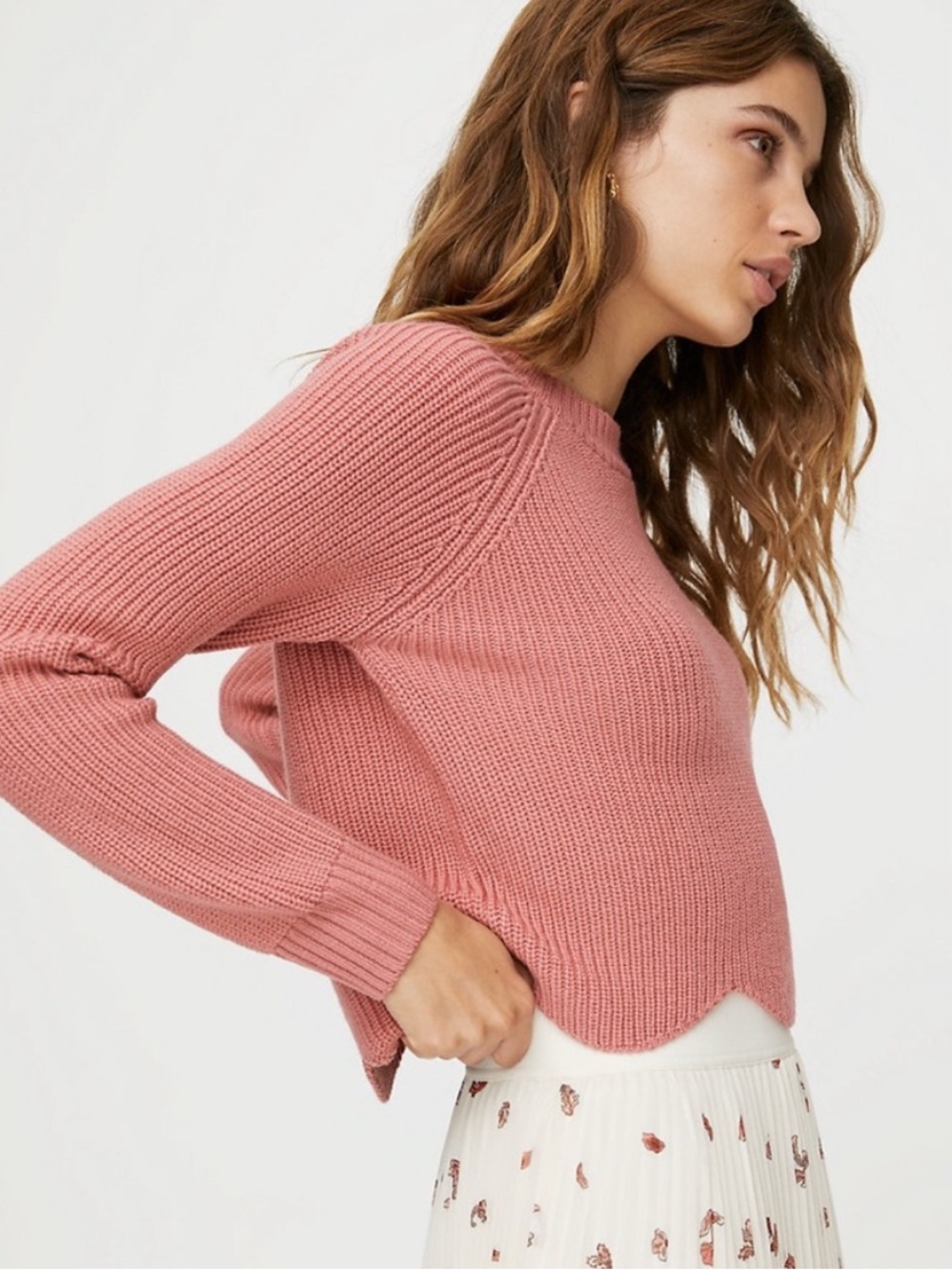 BOGO! Wilfred Aritzia Sardou Scalloped Cropped Wool Sweater Pink XXS